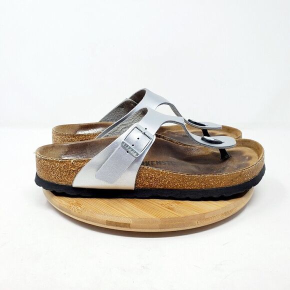 Birkenstock Gizeh Sandals 38 Womens 7 Silver Thong Buckle Strap Cracked Straps - Picture 8 of 13